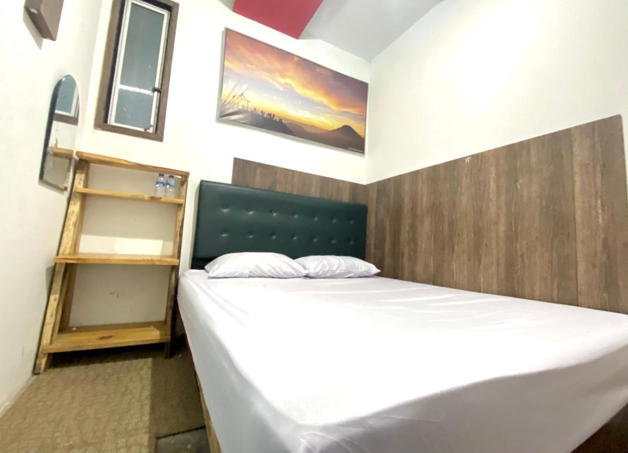 Homestay Batu Kelir Syariah Dieng Mitra Reddoorz Diyeng Exterior foto